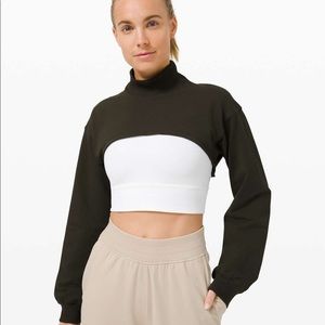NWOT Lululemon LA Super Crop Mock Neck Turtleneck Long Sleeve (Medium 8/10)